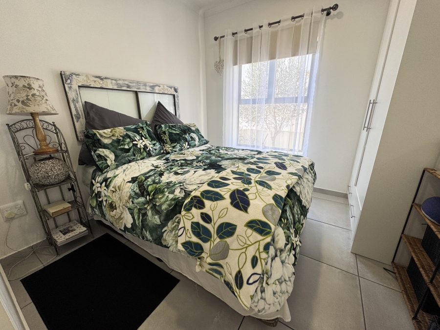 3 Bedroom Property for Sale in Sandy Point Western Cape